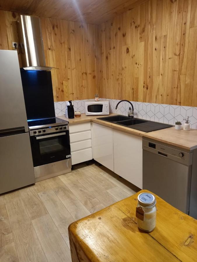 Gite L'Enclos O Rendez-Vous Roquefeuil-Pays De Sault- Avec Jardin Eksteriør billede